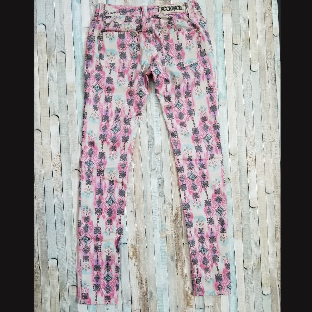 Rock & Roll Cowgirl Pink Print Skinny Jeans - Picture 3 of 8
